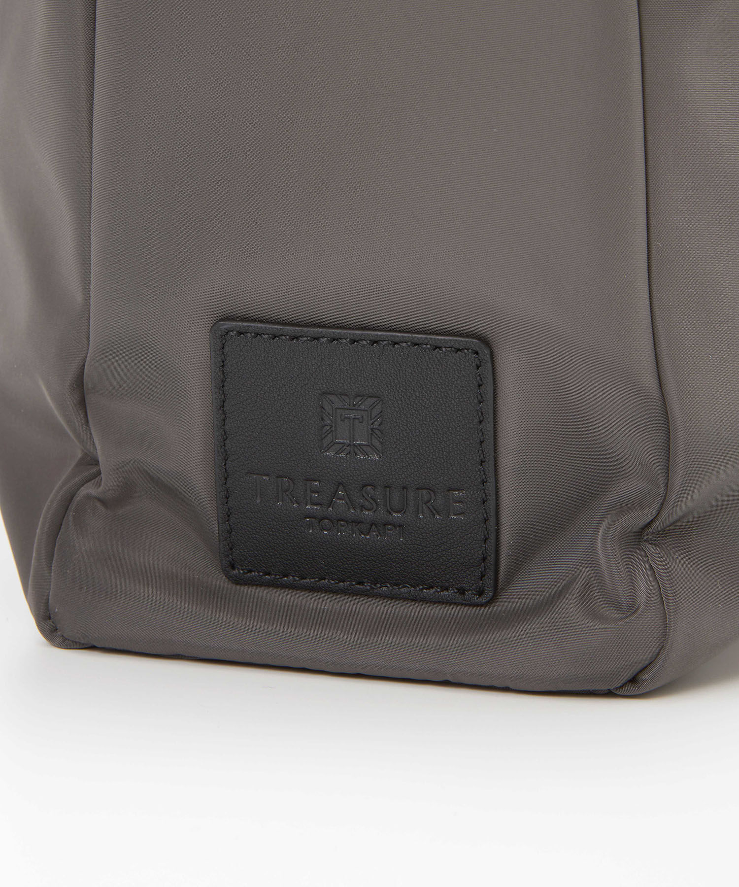 TOPKAPI TREASURE「【TREASURE TOPKAPI】ナイロン スクエア A4 トートバッグ」|トートバッグ|