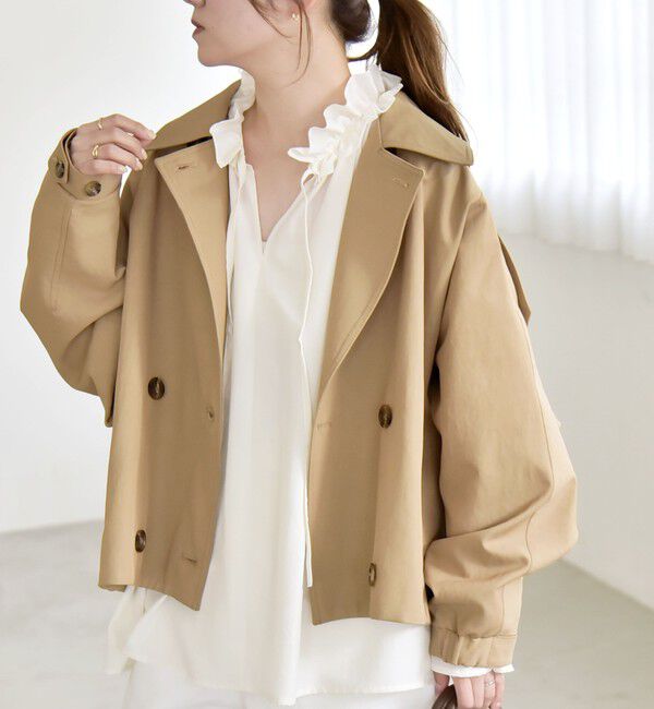 quaranciel「《予約》quaranciel: ドルマンスリーブ ショート トレンチ コート」|トレンチコート|