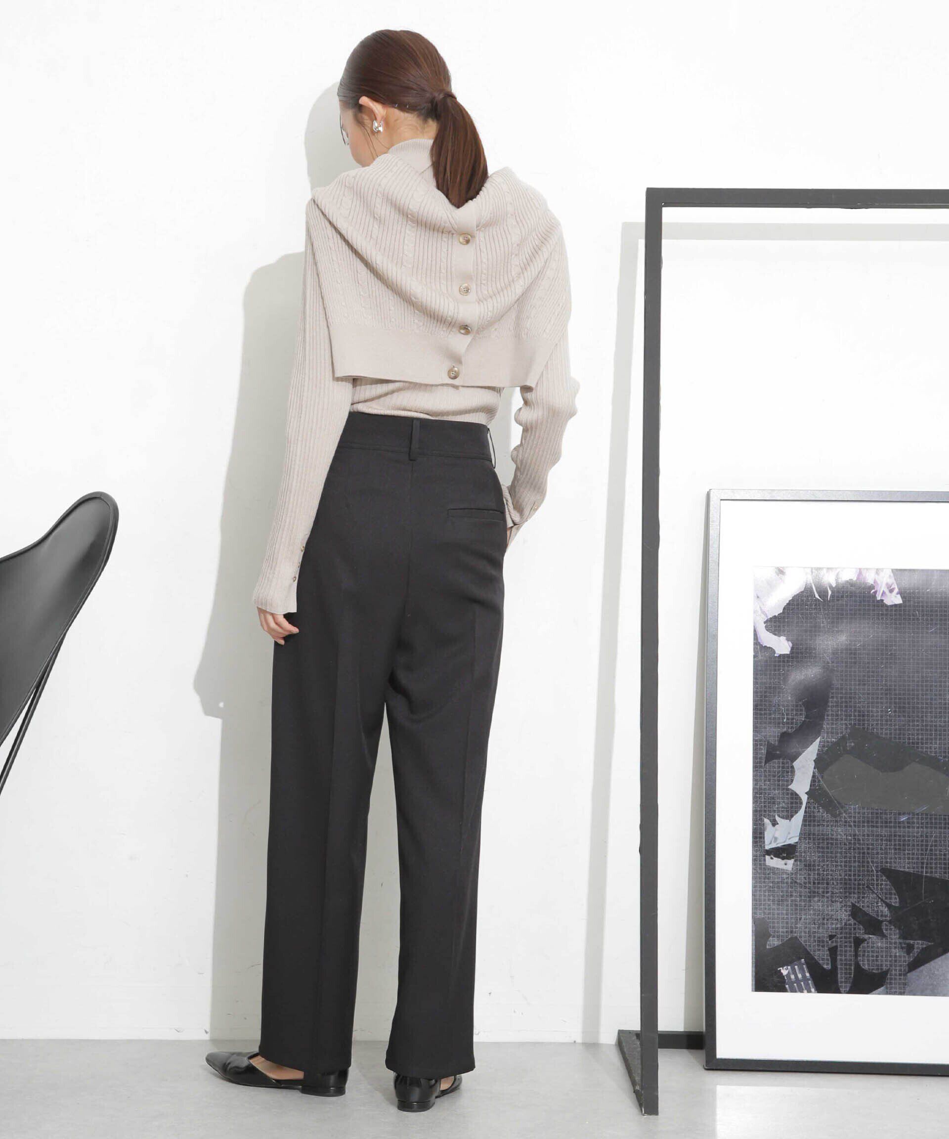 nano･universe「タックテーパードパンツ」|チノ|