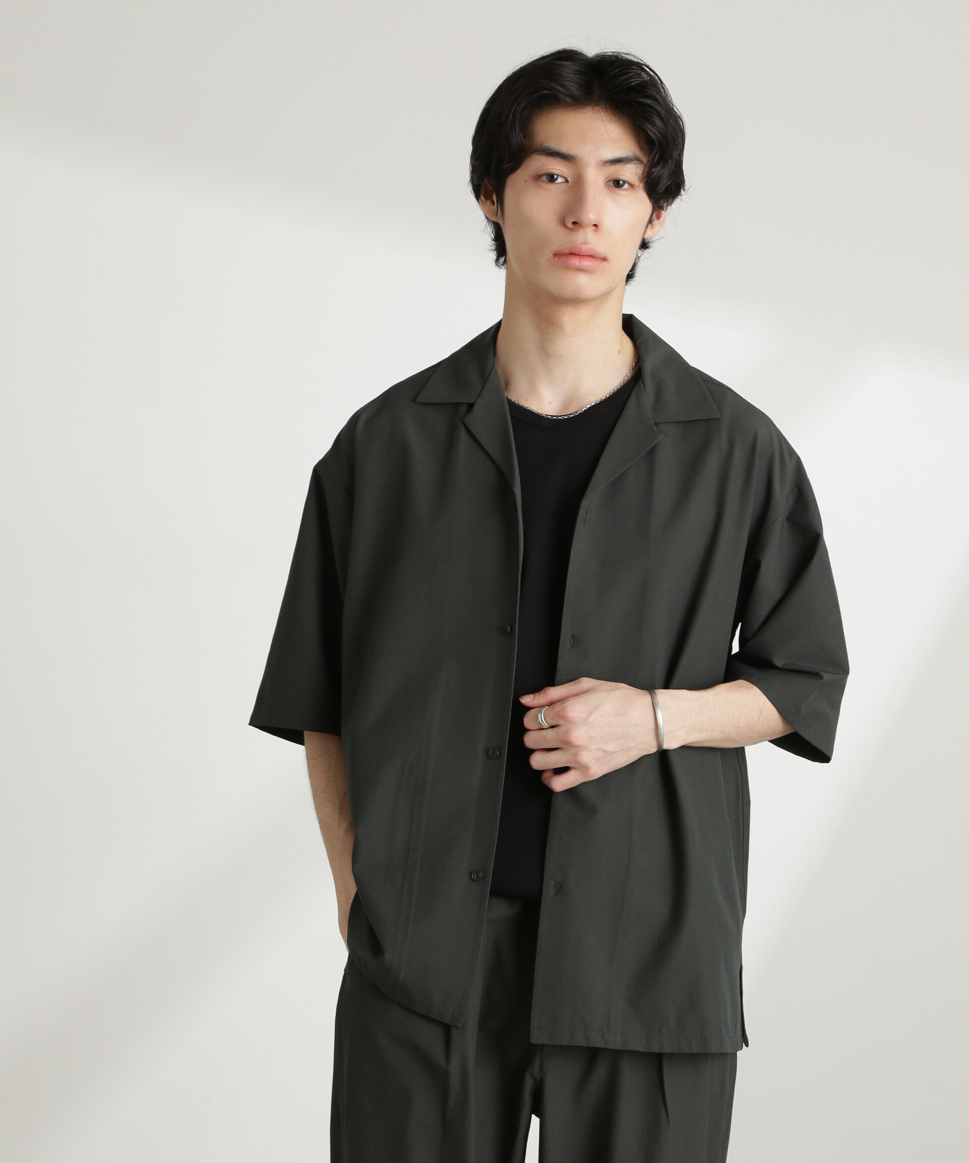 nano･universe「ストレッチワイドオープンカラーシャツ 半袖(セットアップ可)」|シャツ・ブラウス|スミクロ1