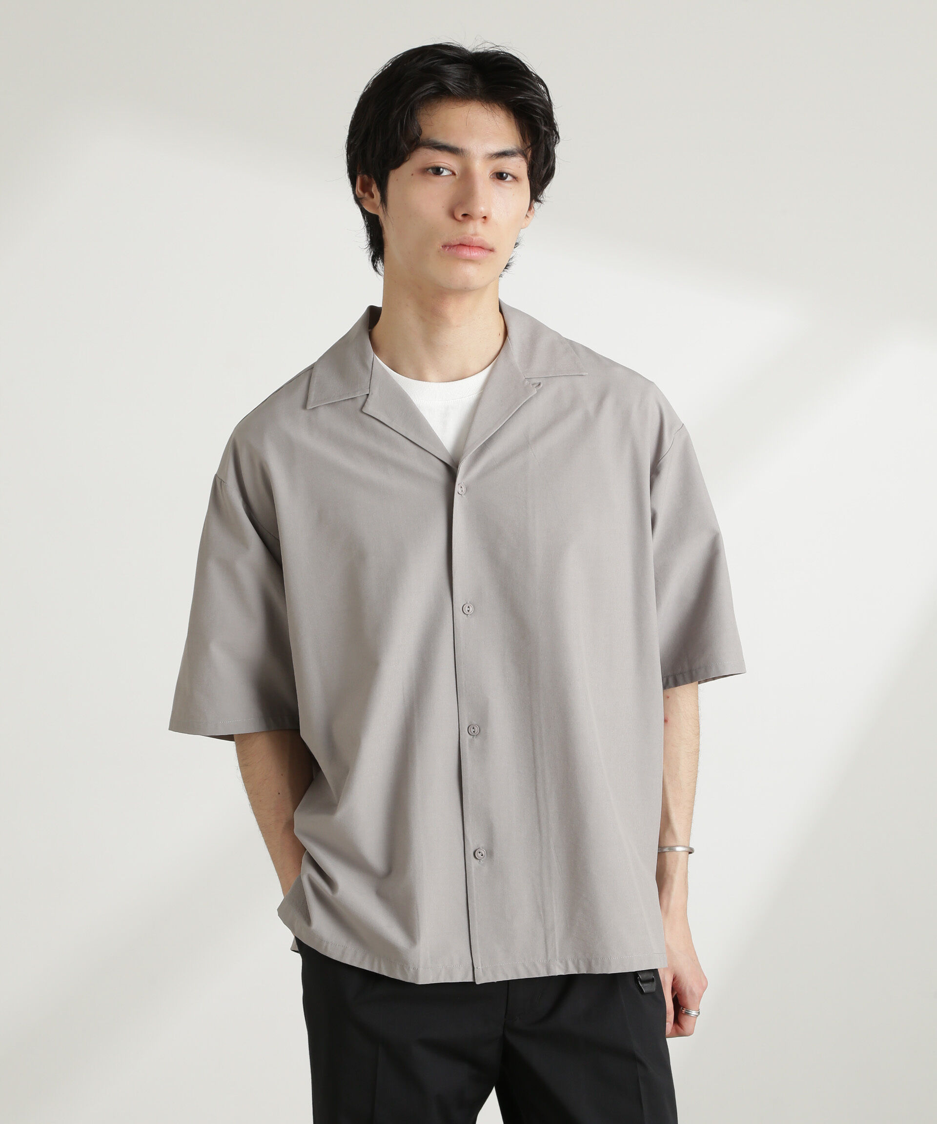 nano･universe「ストレッチワイドオープンカラーシャツ 半袖(セットアップ可)」|シャツ・ブラウス|L.グレー1