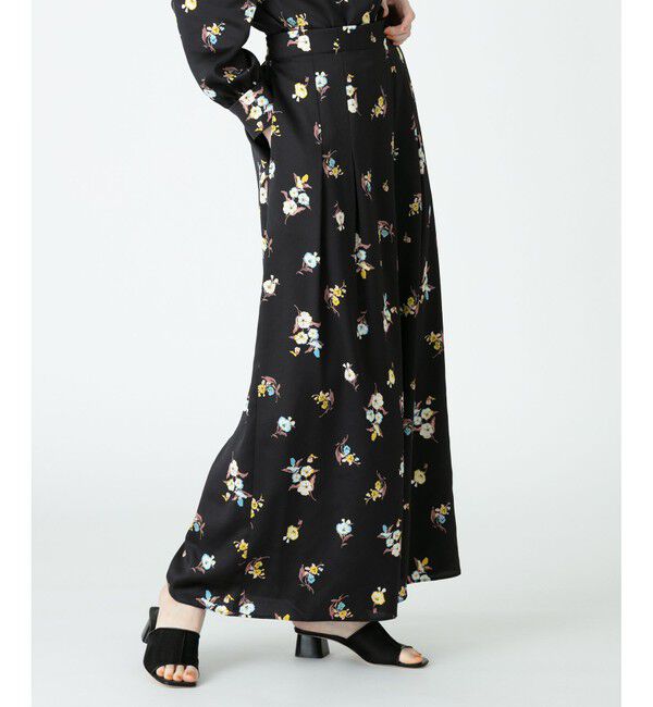 LOULOU WILLOUGHBY「《WEB LIMITED》【LOULOU WILLOUGHBY】ヴィンテージフラワーアシンメトリーパンツ」|その他|