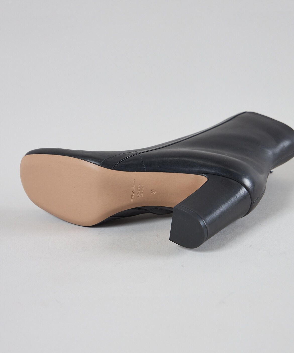 限定値下 PELLICO ペリーコ　NEBI ショートブーツ　ヒール3.5㎝ INED｜ソフトショートブーツ《PELLICO / ペリーコ》 | Rakuten Fashion