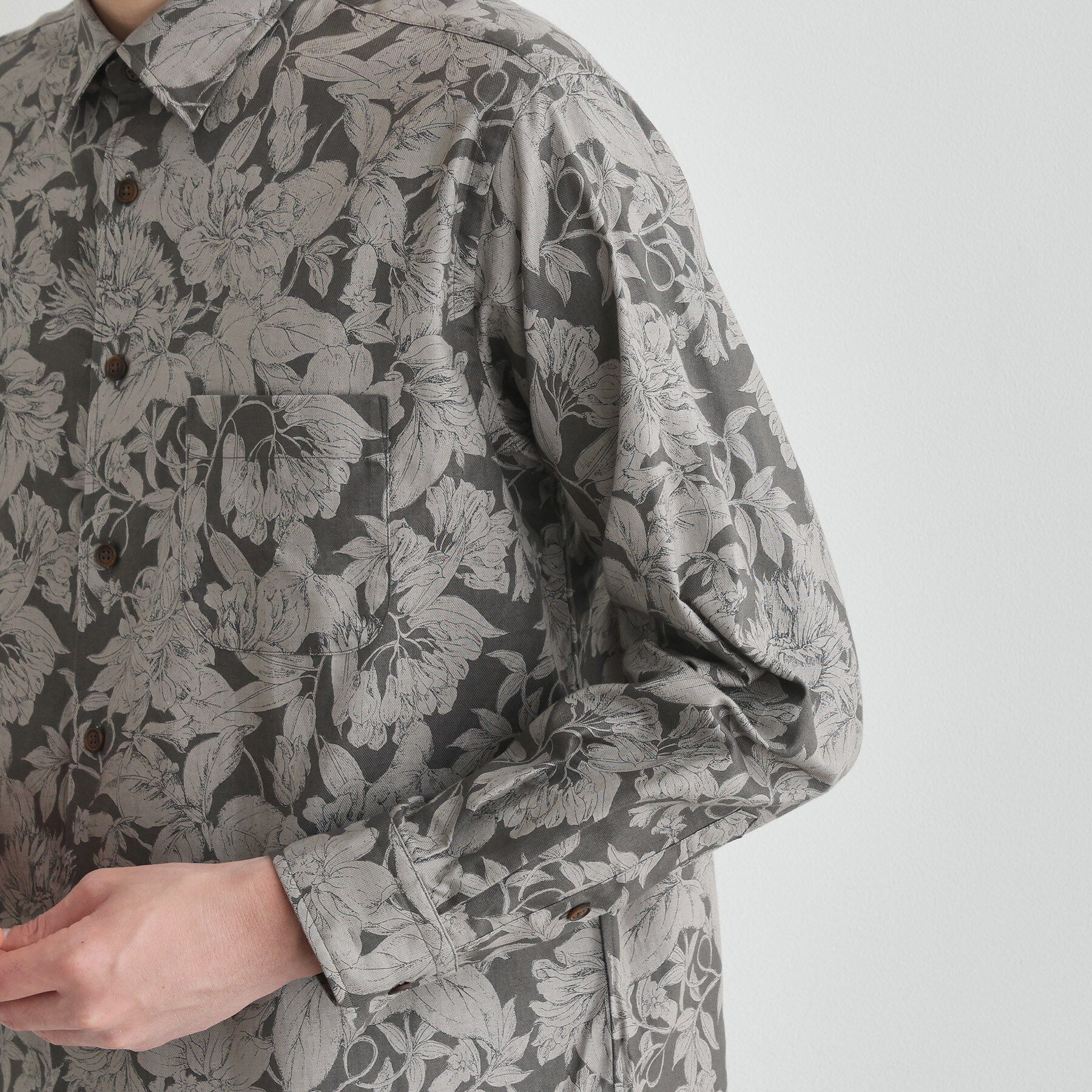 TAKEO KIKUCHI「【LIMITED】フラワープリント長袖シャツ」|シャツ・ブラウス|