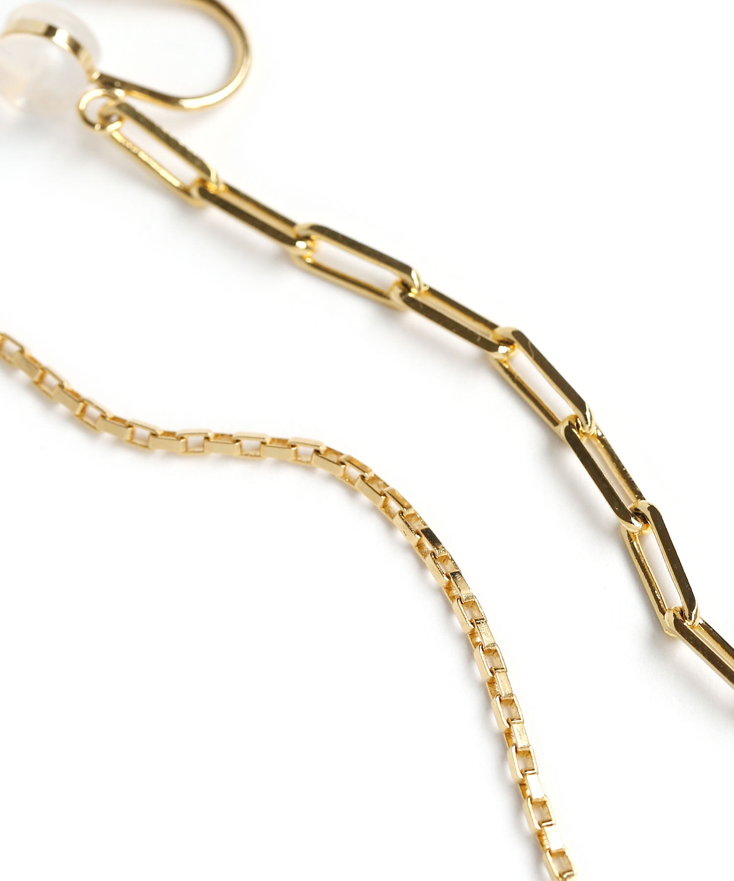 colleca la「ノンホール・バーとロングチェーンのイヤリング」|イヤリング|