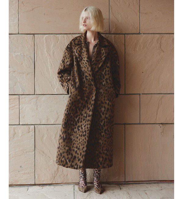 ⭐︎レア　ワンダフルワールド　レオパード柄　フード付きダッフルロングコート ⭐︎レア ワンダフルワールド レオパード柄 フード付きダッフルロング