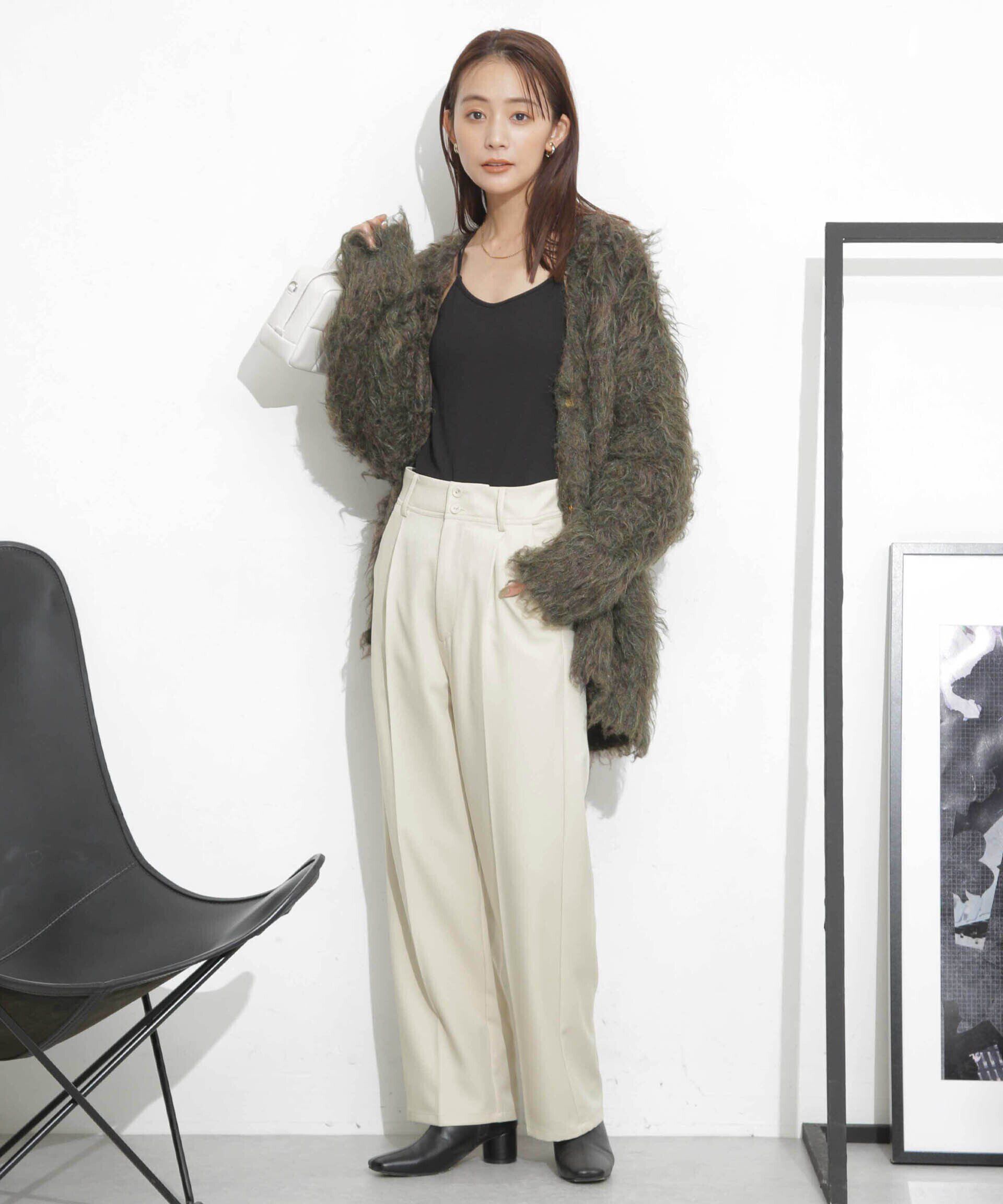 nano･universe「タックテーパードパンツ」|チノ|