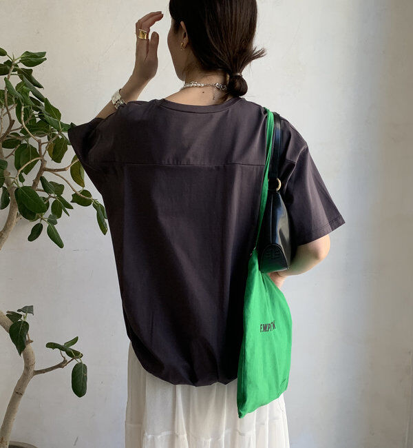  「【WEB限定】バックギャザーSACREDロゴTEE」|Tシャツ・カットソー|