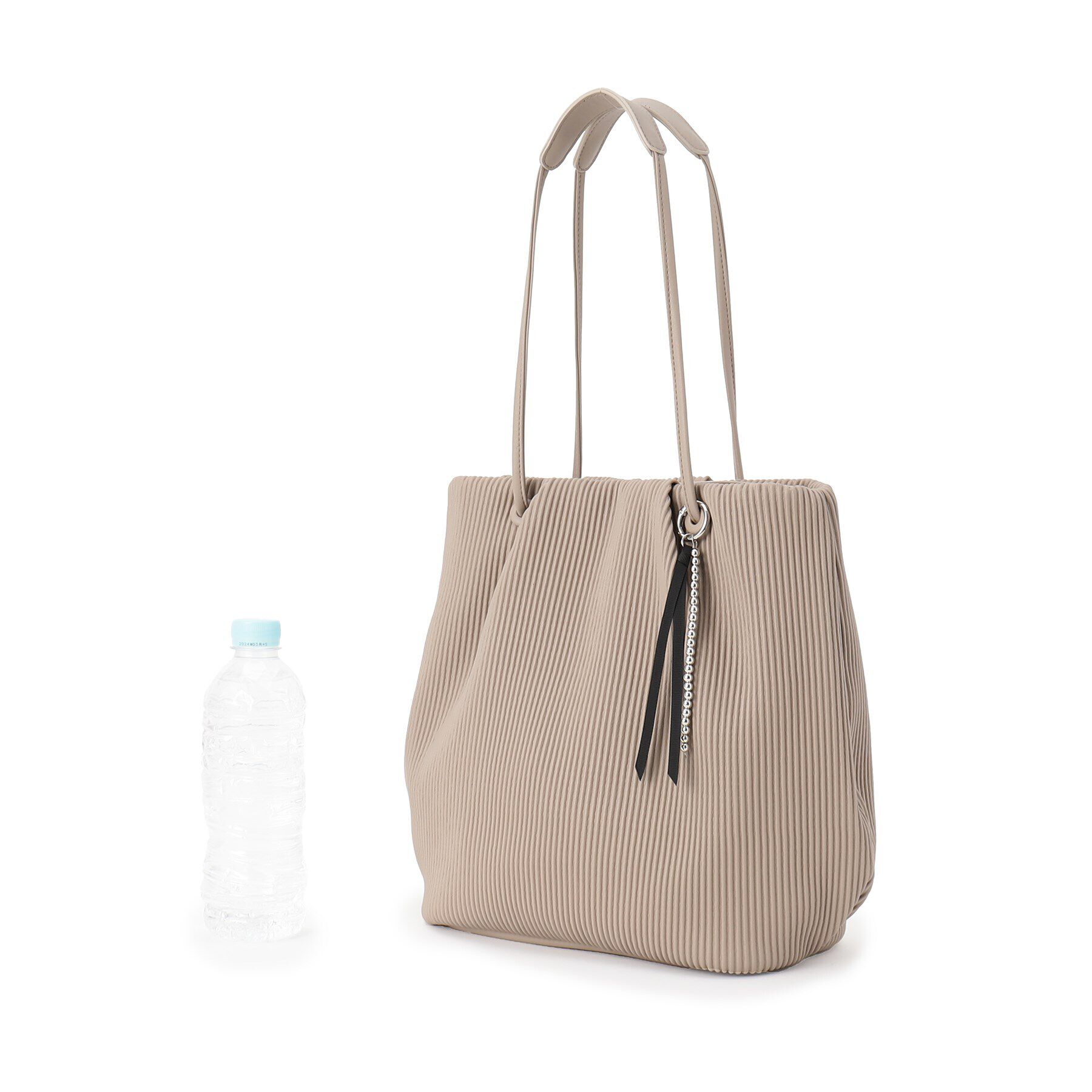 grove「プリーツハトメチャーム付きトート」|トートバッグ|