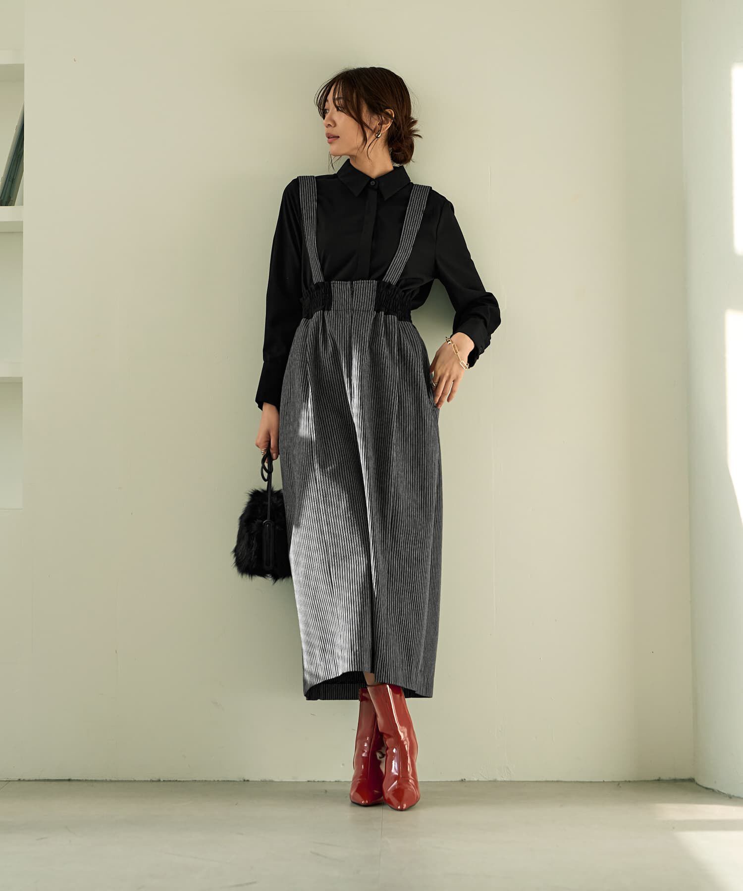 STYLE DELI「ストライプ生地サスペンダー付きコクーンスカート」|台形|ブラック