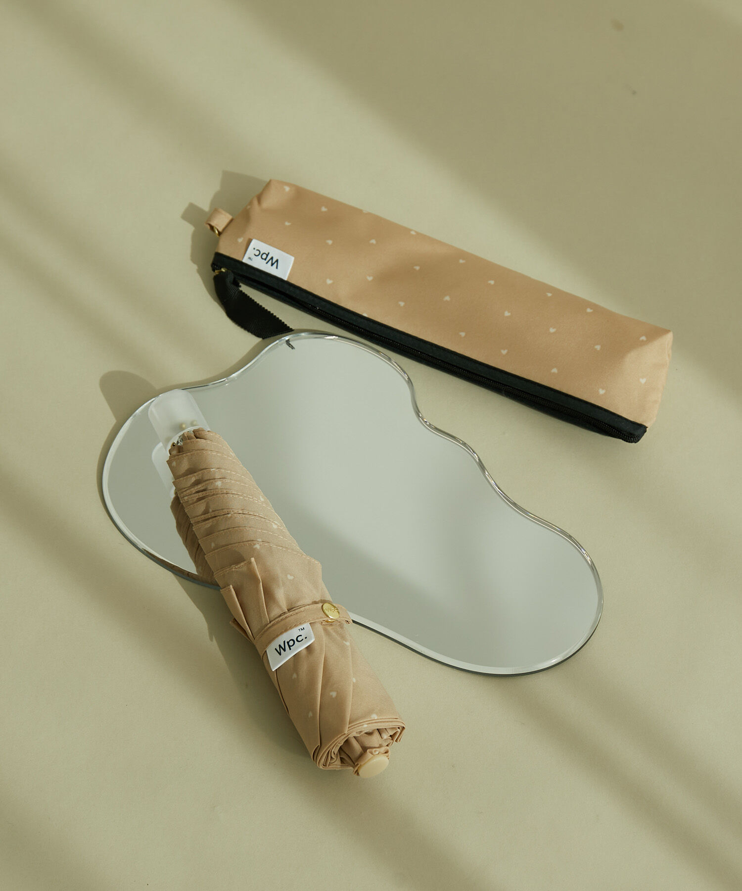 VIS「【Wpc.】【雨晴兼用・UVカット】ミニマムハートmini折りたたみ傘」|傘|ベージュ系(29)