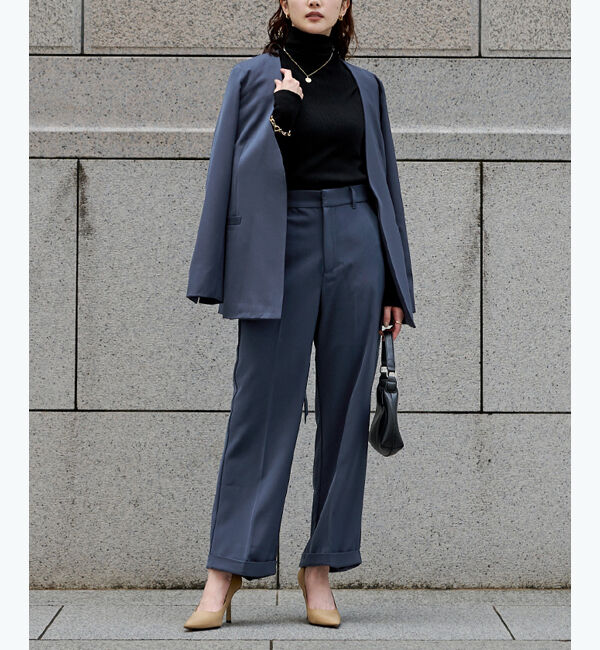 ur's「裾ダブルセンタープレスパンツ」|スラックス|ネイビー