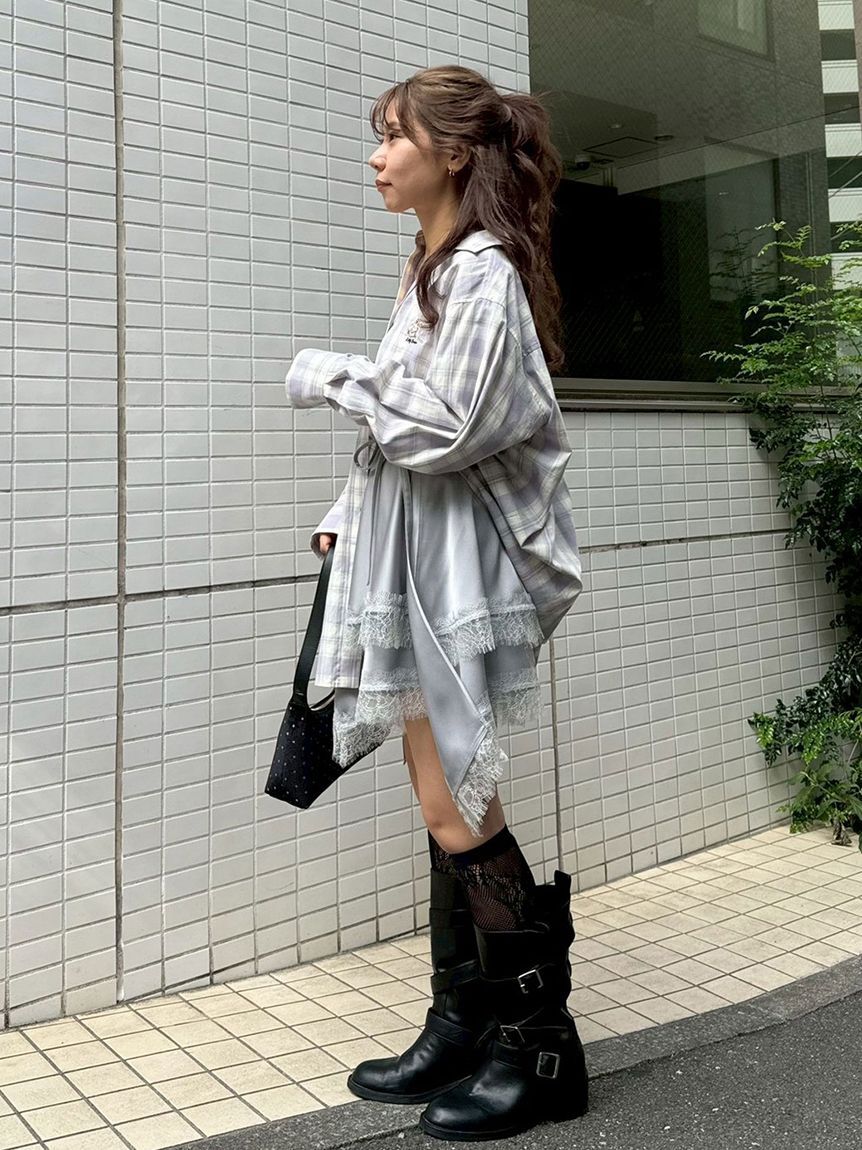 LILY BROWN「ヴィンテージサテンミニスカート(Hearts2Hearts着用)」|スカート|