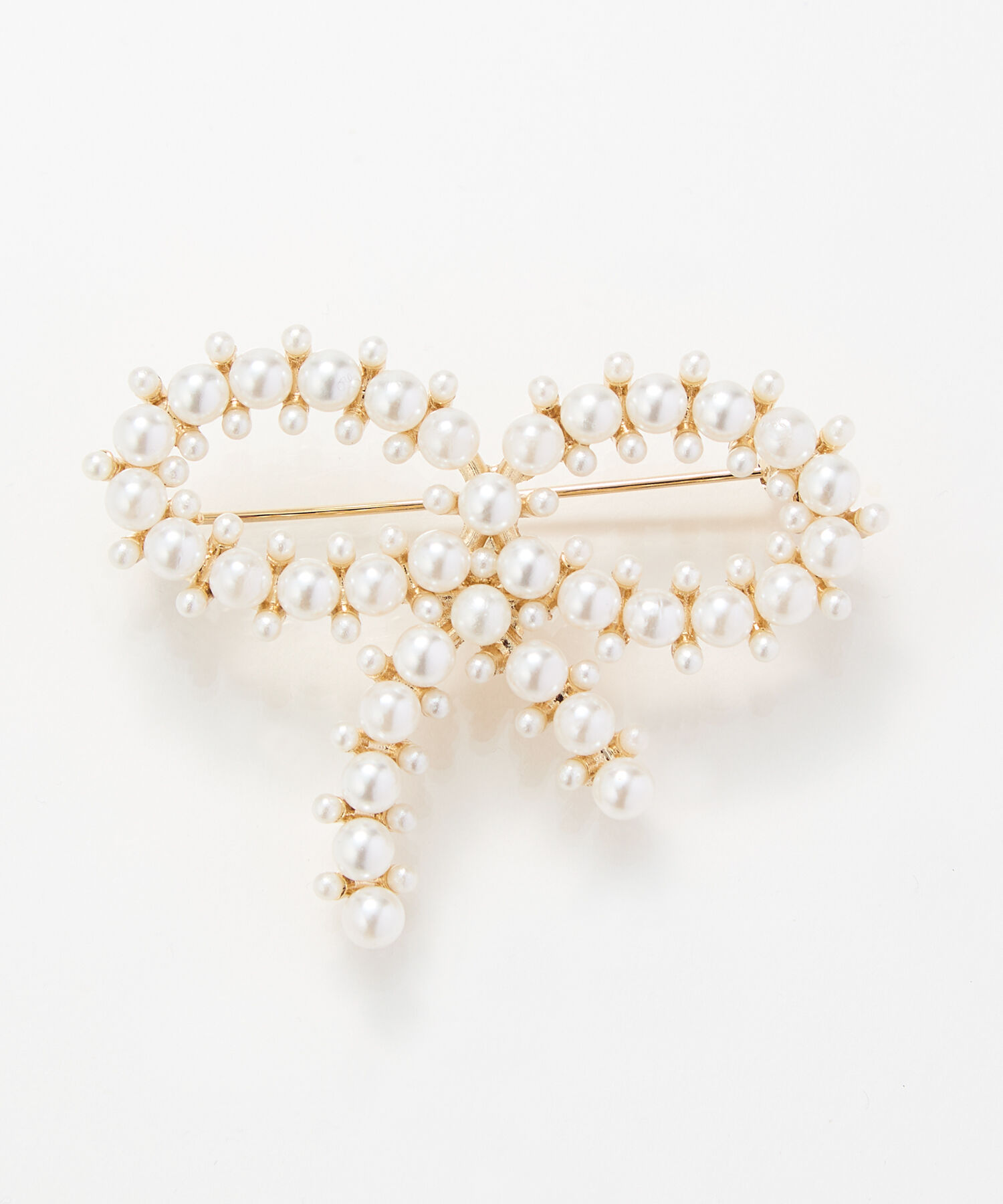 Phoebe「グレインパールリボンブローチ」|ブローチ・コサージュ|