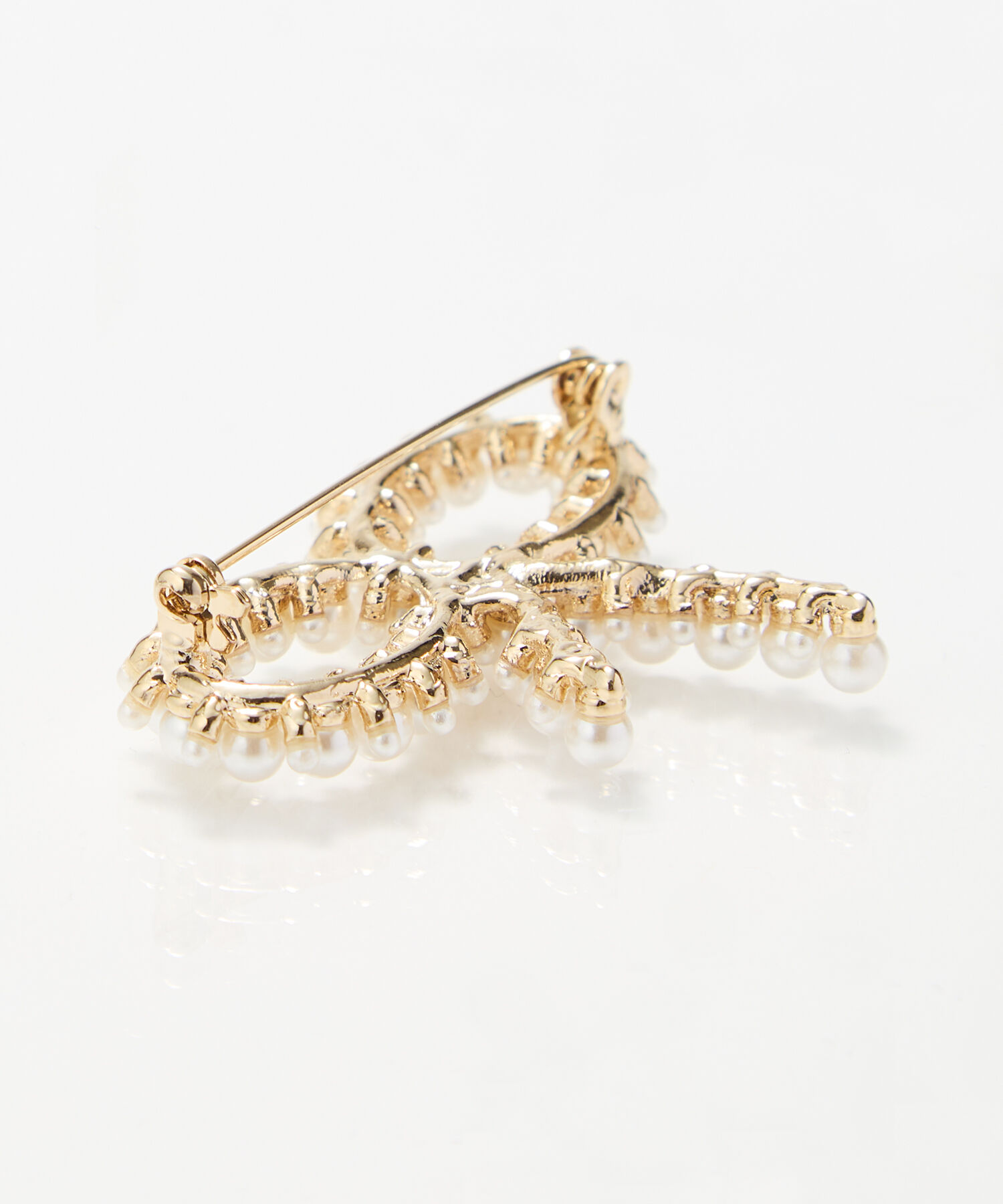 Phoebe「グレインパールリボンブローチ」|ブローチ・コサージュ|