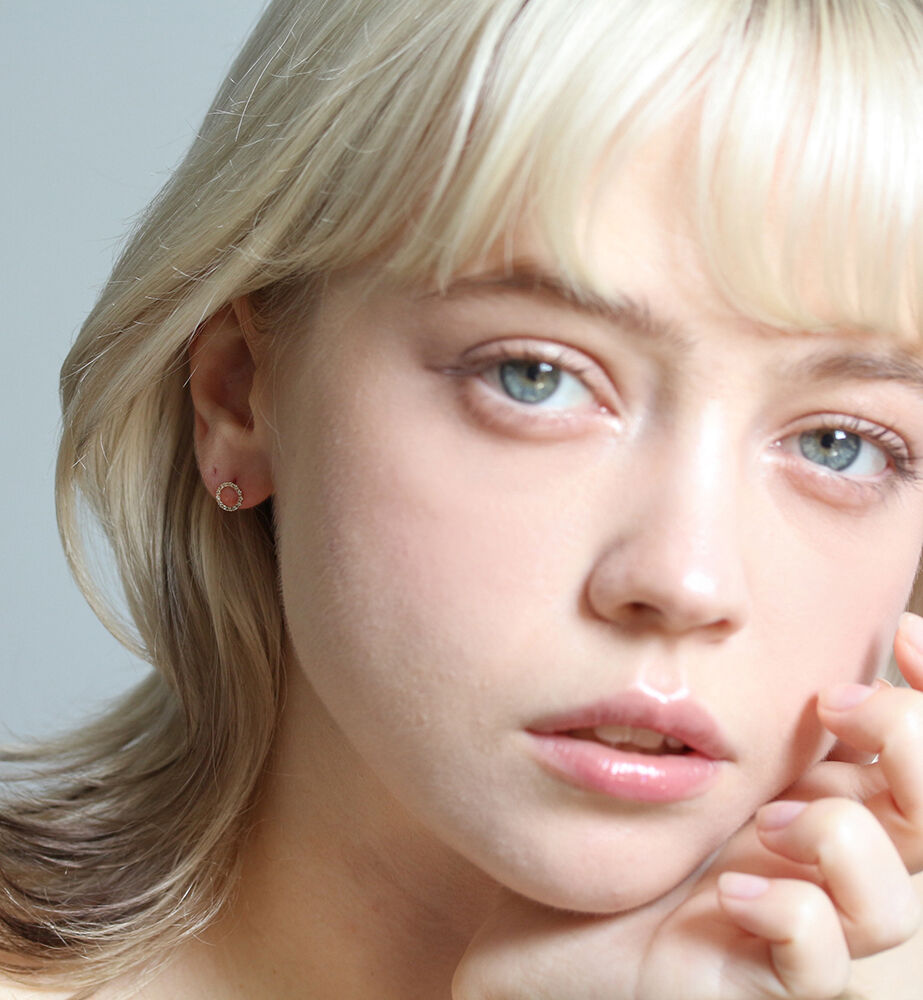  「ダイヤモンド オープンサークル ピアス | K10YG 〈世界最小〉」|ピアス|