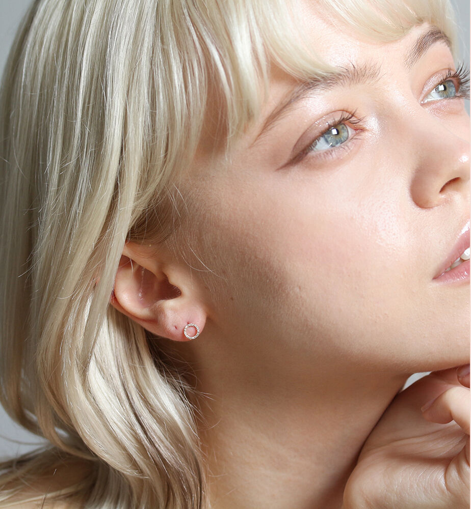  「ダイヤモンド オープンサークル ピアス | K10YG 〈世界最小〉」|ピアス|