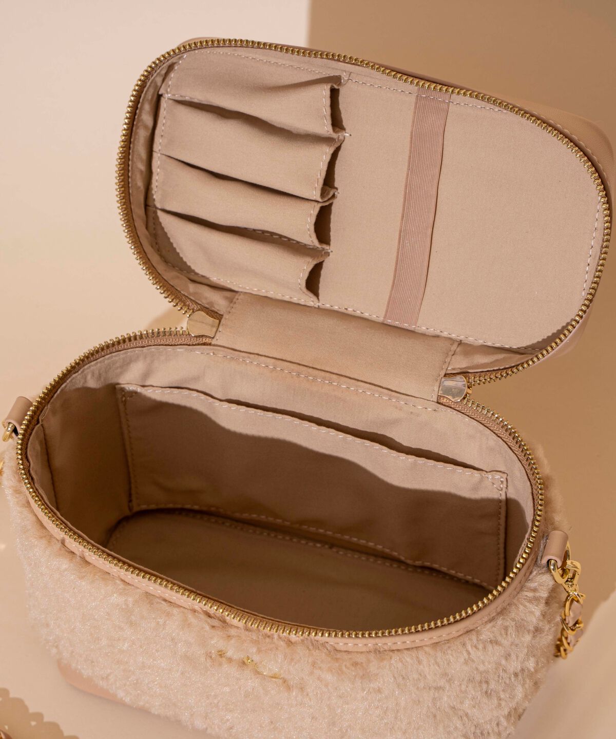 WILLSELECTION「もこもこバニティバッグ」|ショルダー・メッセンジャー|