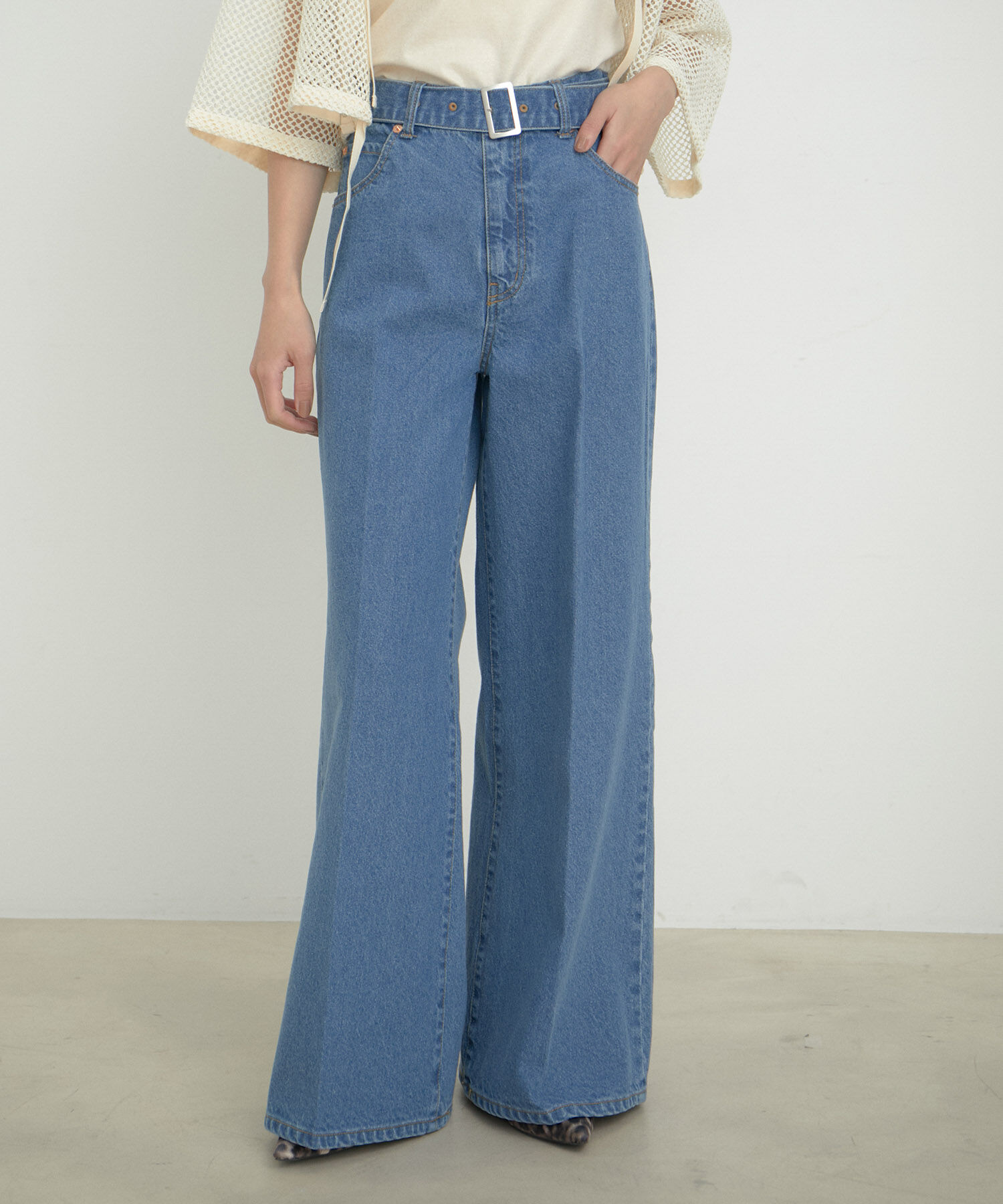 VIS「【洗える】センタープレスワイドデニム」|デニム|