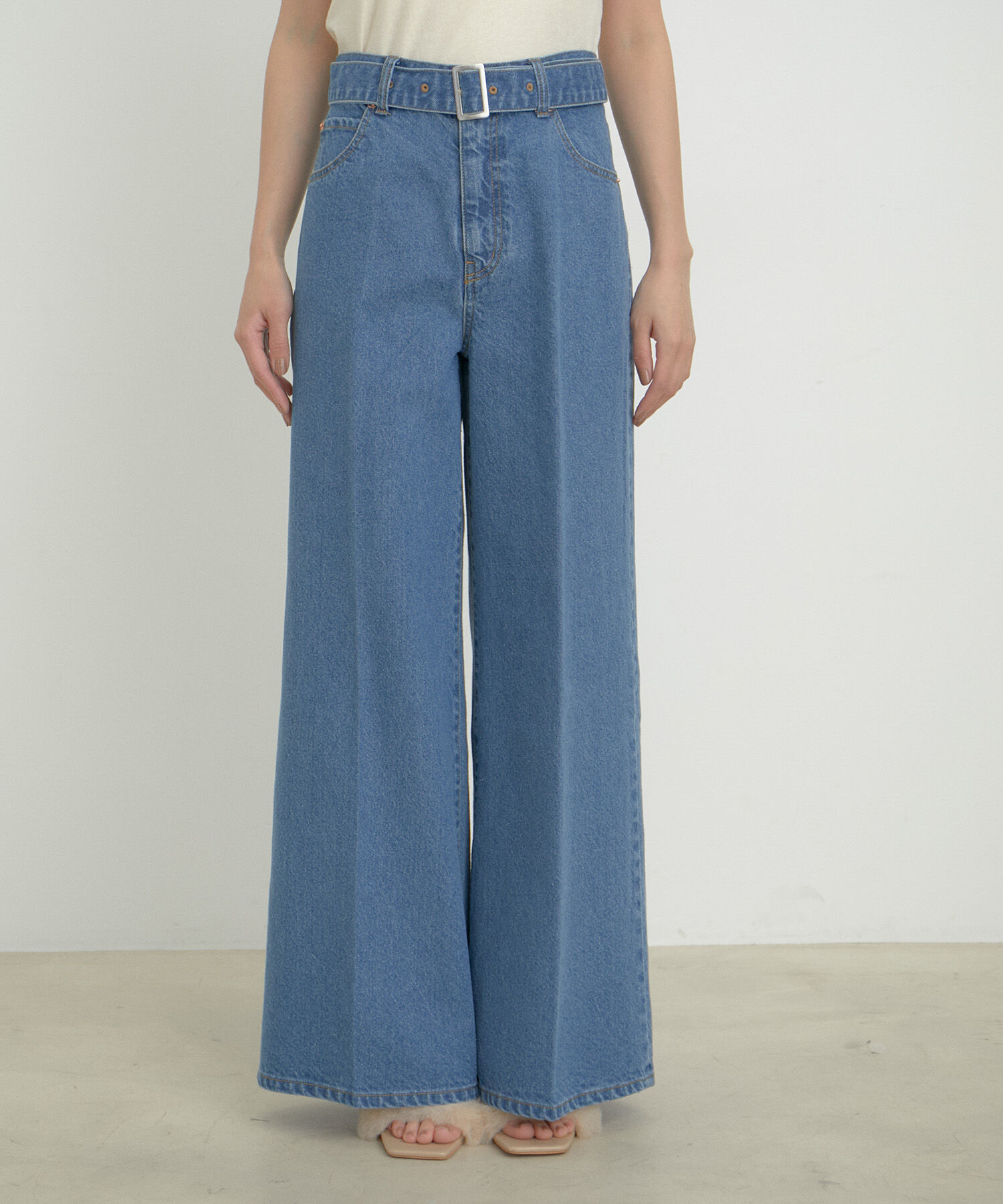 VIS「【洗える】センタープレスワイドデニム」|デニム|