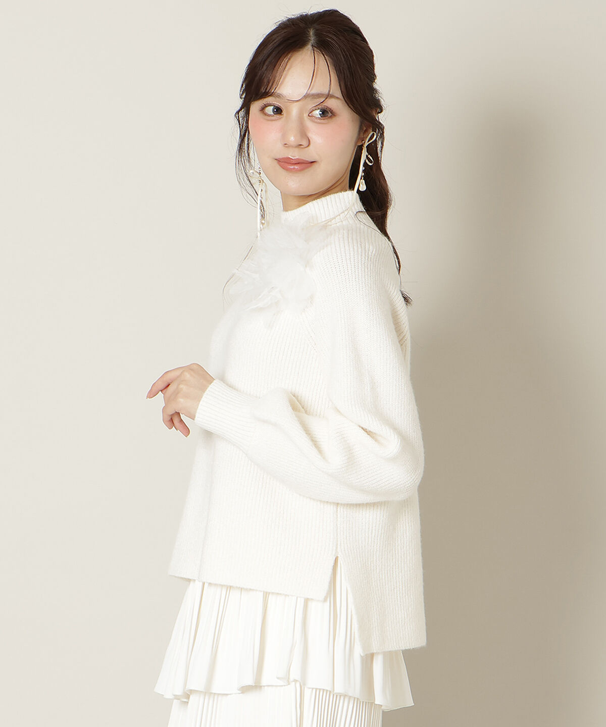 WILLSELECTION「フラワーモチーフボトルネックニット」|ニット・セーター|