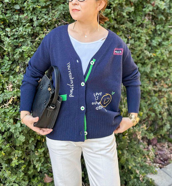 Rie Miller「《手洗い可能》ハンド刺繍Vネックカーディガン」|カーディガン|ネイビー