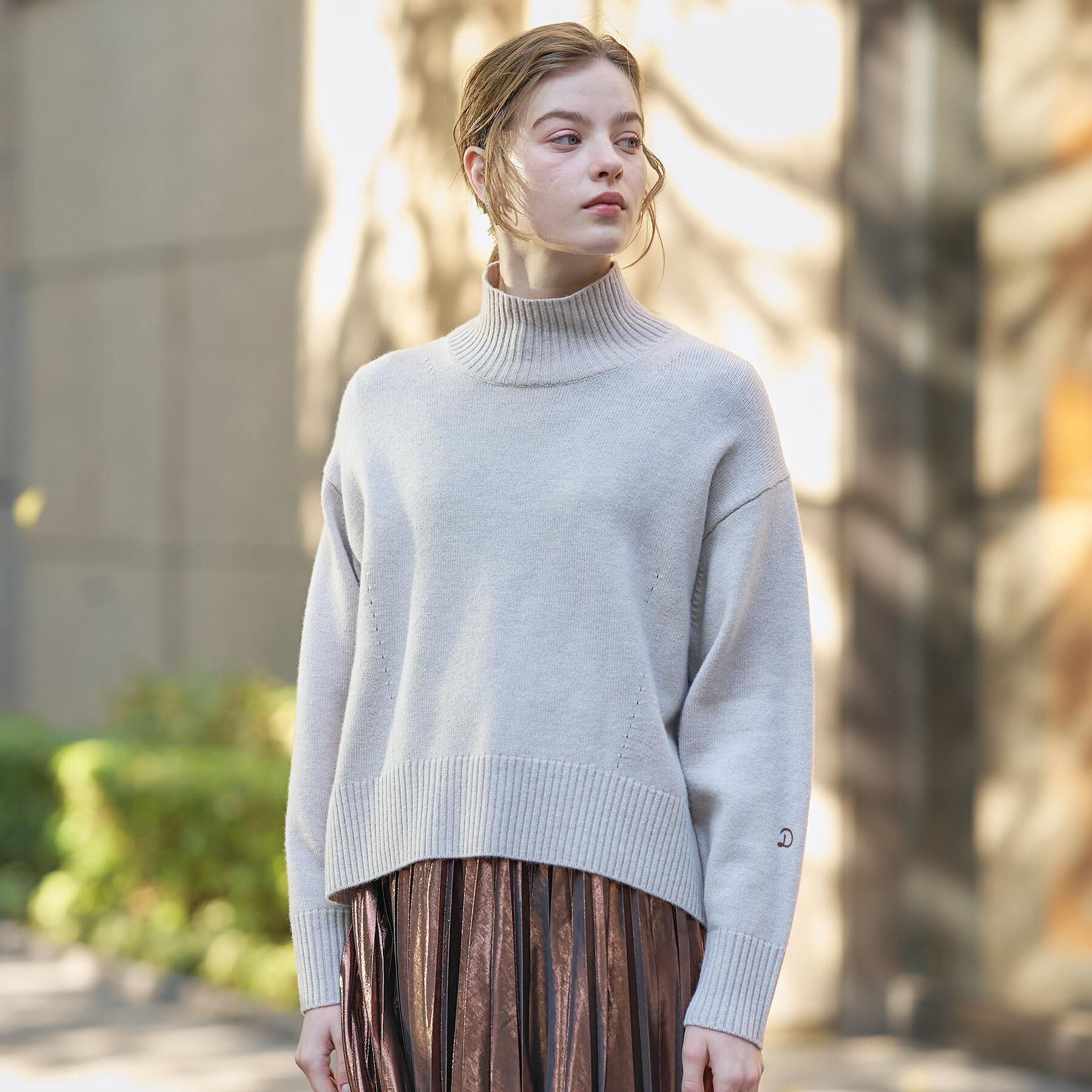 DRESSTERIOR「ミドルゲージハイネックプルオーバー」|ニット・セーター|ピンクベージュ(05