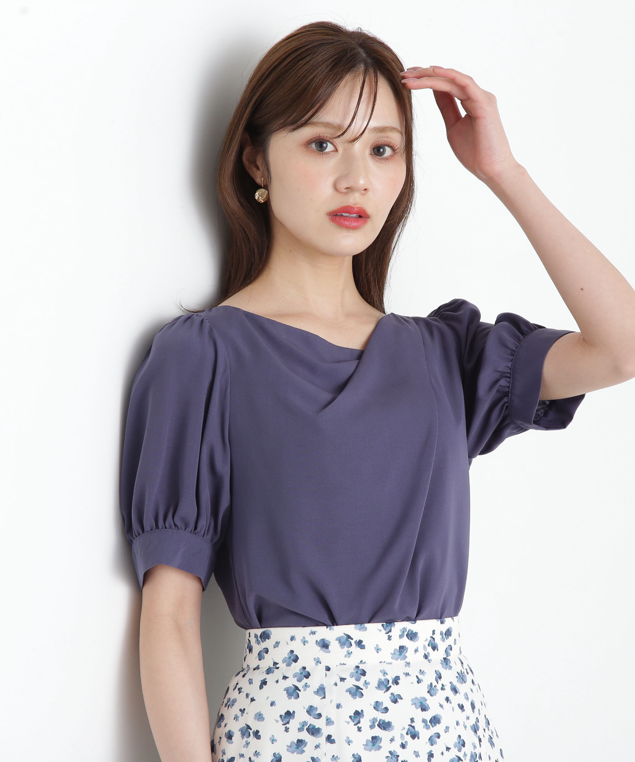 PROPORTION BODY DRESSING「デコルテニュアンスパフブラウス」|シャツ・ブラウス|ネイビー