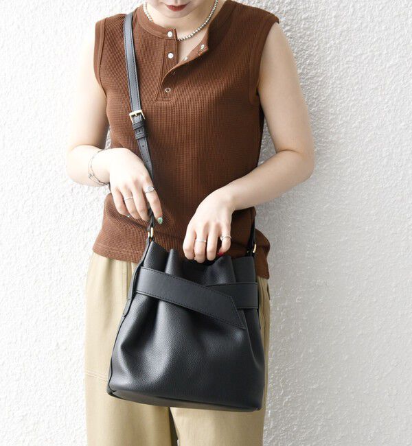 SHIPS any「SHIPS any: ベルト デザイン 巾着 ショルダー バッグ」|ショルダー・メッセンジャー|