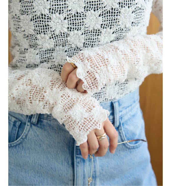 IENA LA BOUCLE「IENA LA BOUCLE メッシュフラワーカットソー」|Tシャツ・カットソー|ホワイト