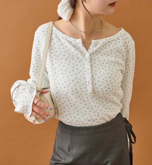  「小花ヘンリーロンT」|シャツ・ブラウス|