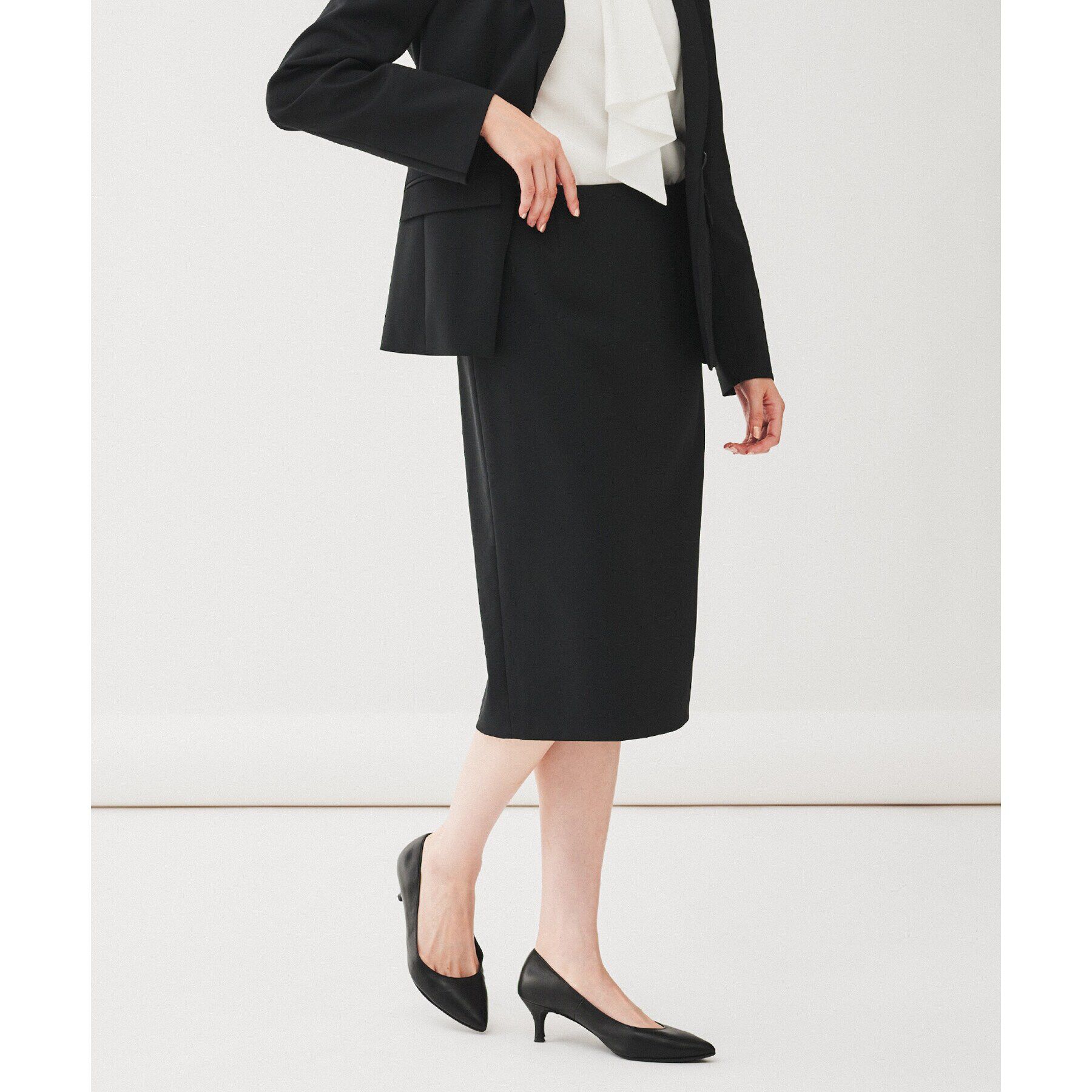 UNTITLED「【洗える通勤スーツ】レジェールギャバ ストレッチタイトスカート」|スカート|