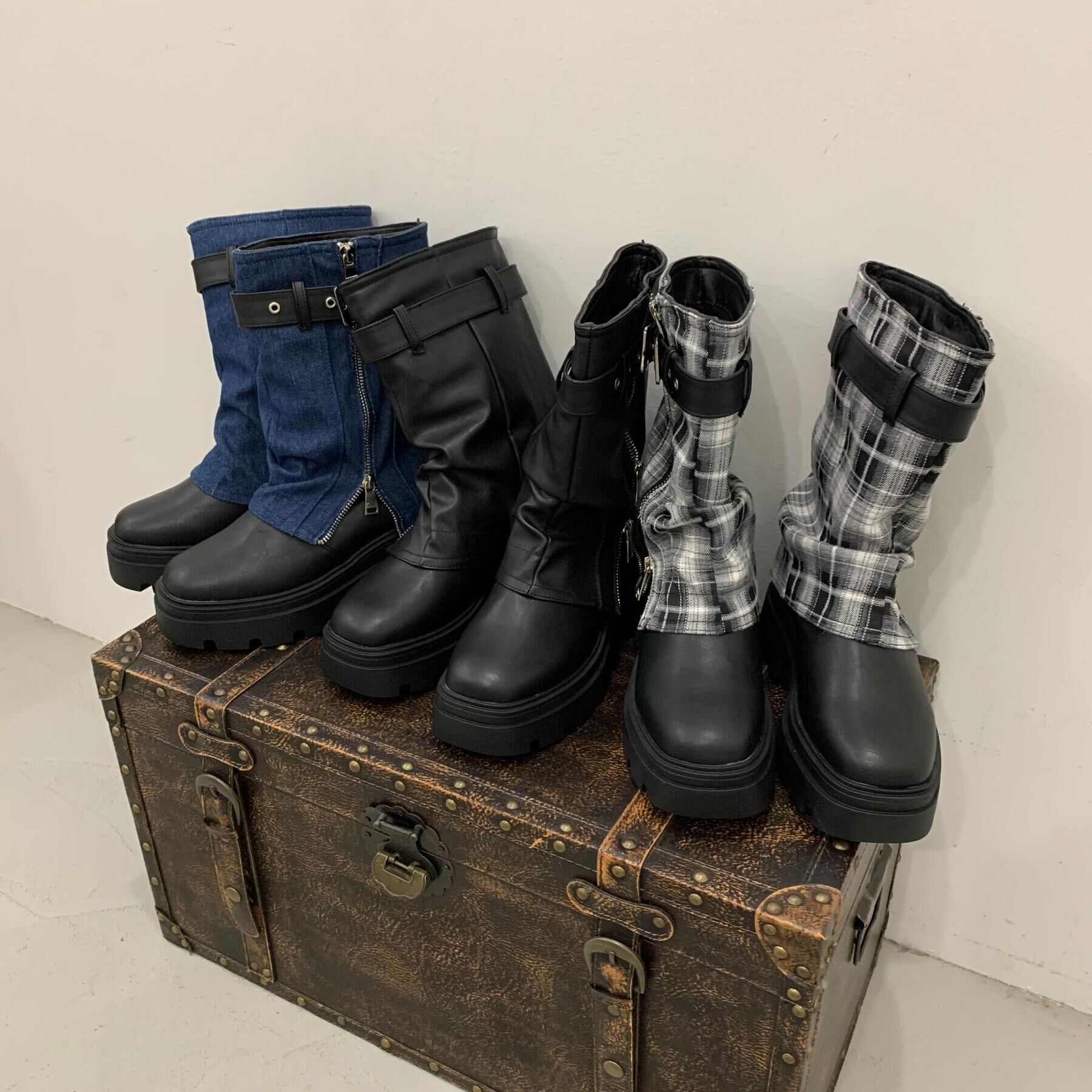 csT&P「ベルト付きカバーブーツ」|ショートブーツ|