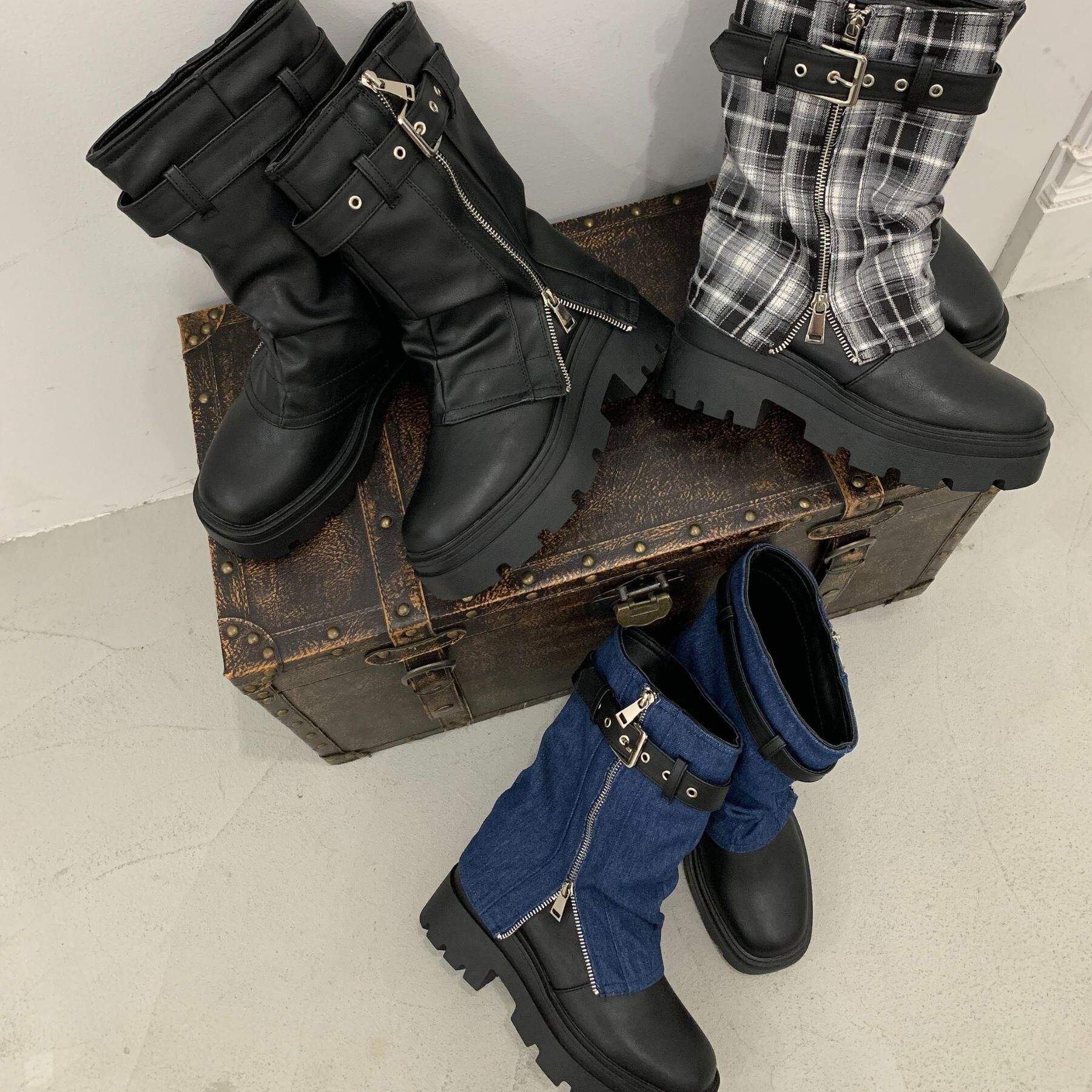 csT&P「ベルト付きカバーブーツ」|ショートブーツ|