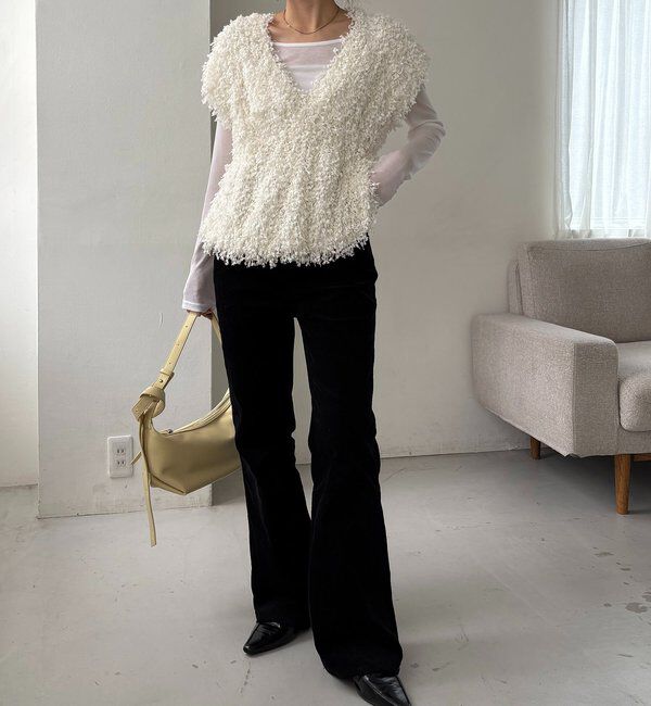  「【新色/レイヤード対応】コーデュロイフレアパンツ」|チノ|