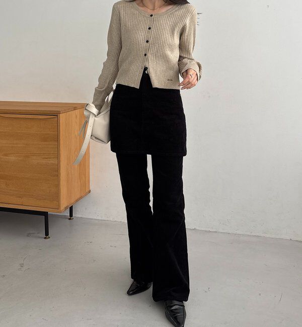  「【新色/レイヤード対応】コーデュロイフレアパンツ」|チノ|