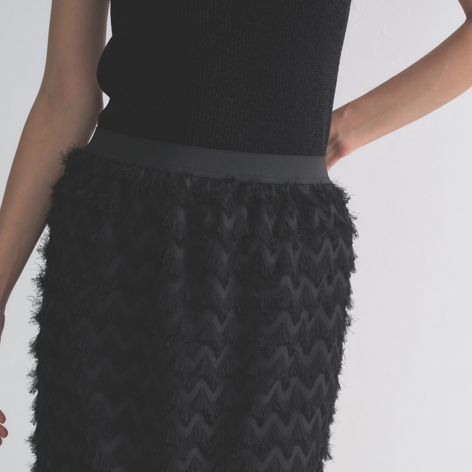 GALLEST「【オケージョン対応】フリンジタイトスカート」|スカート|