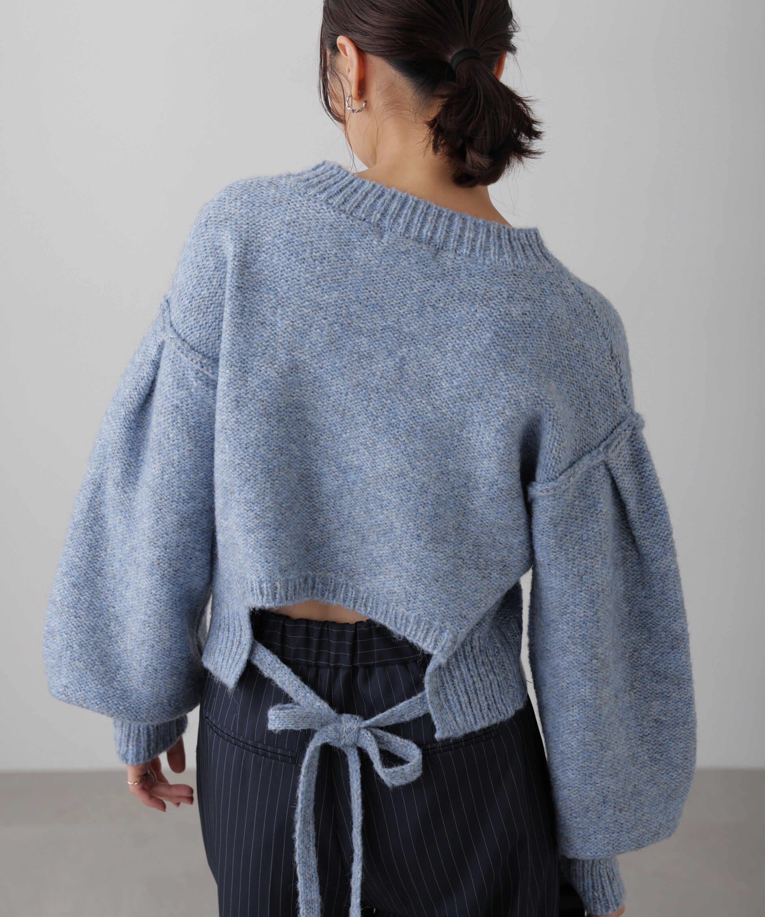  「バックリボンショート丈ニット」|ニット・セーター|