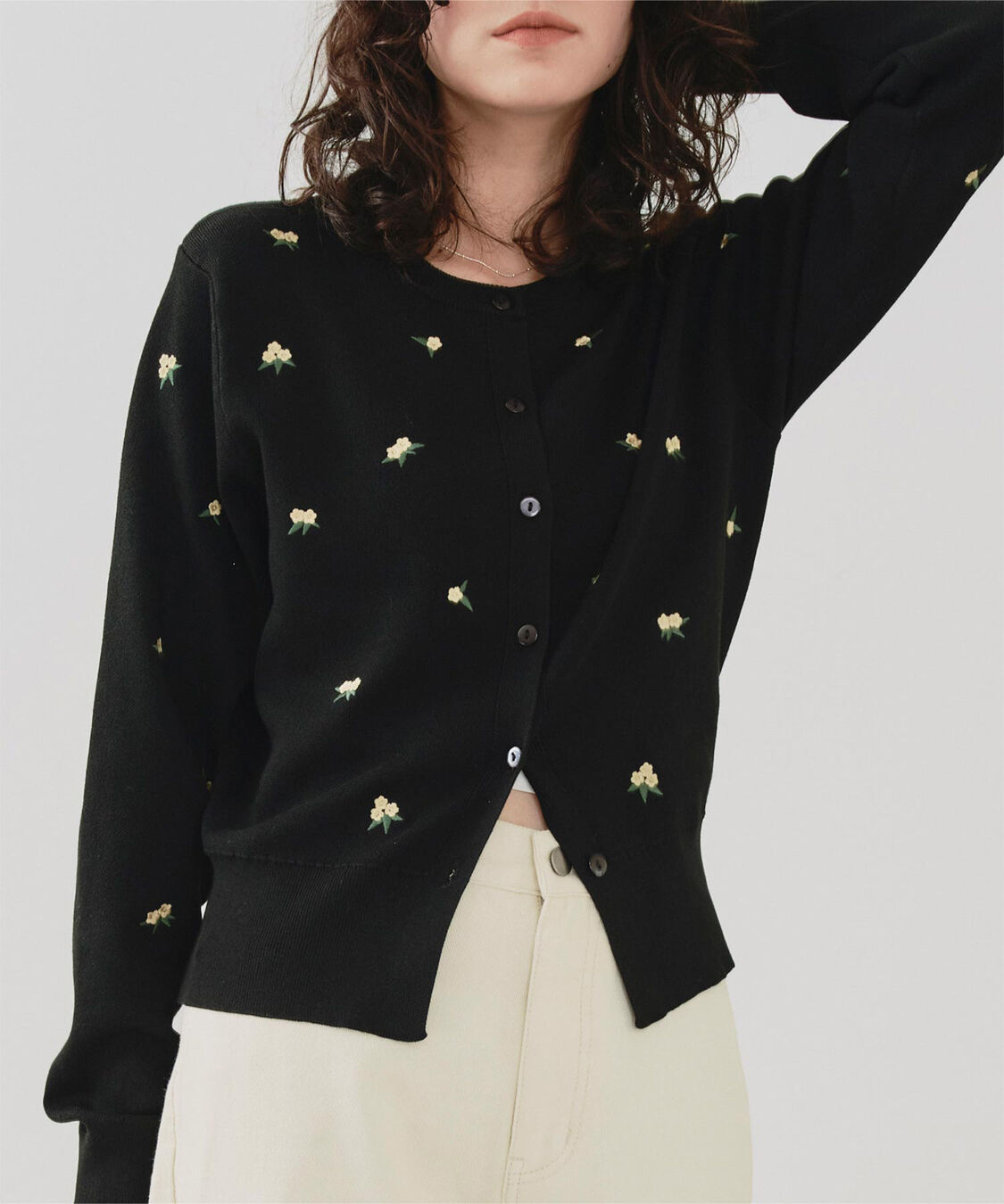 titivate「フラワー刺繍カーディガン」|カーディガン|ブラック