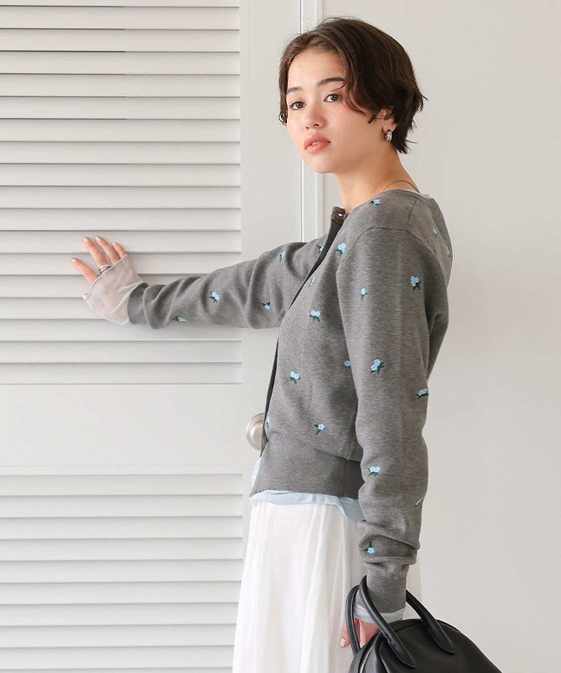 titivate「フラワー刺繍カーディガン」|カーディガン|