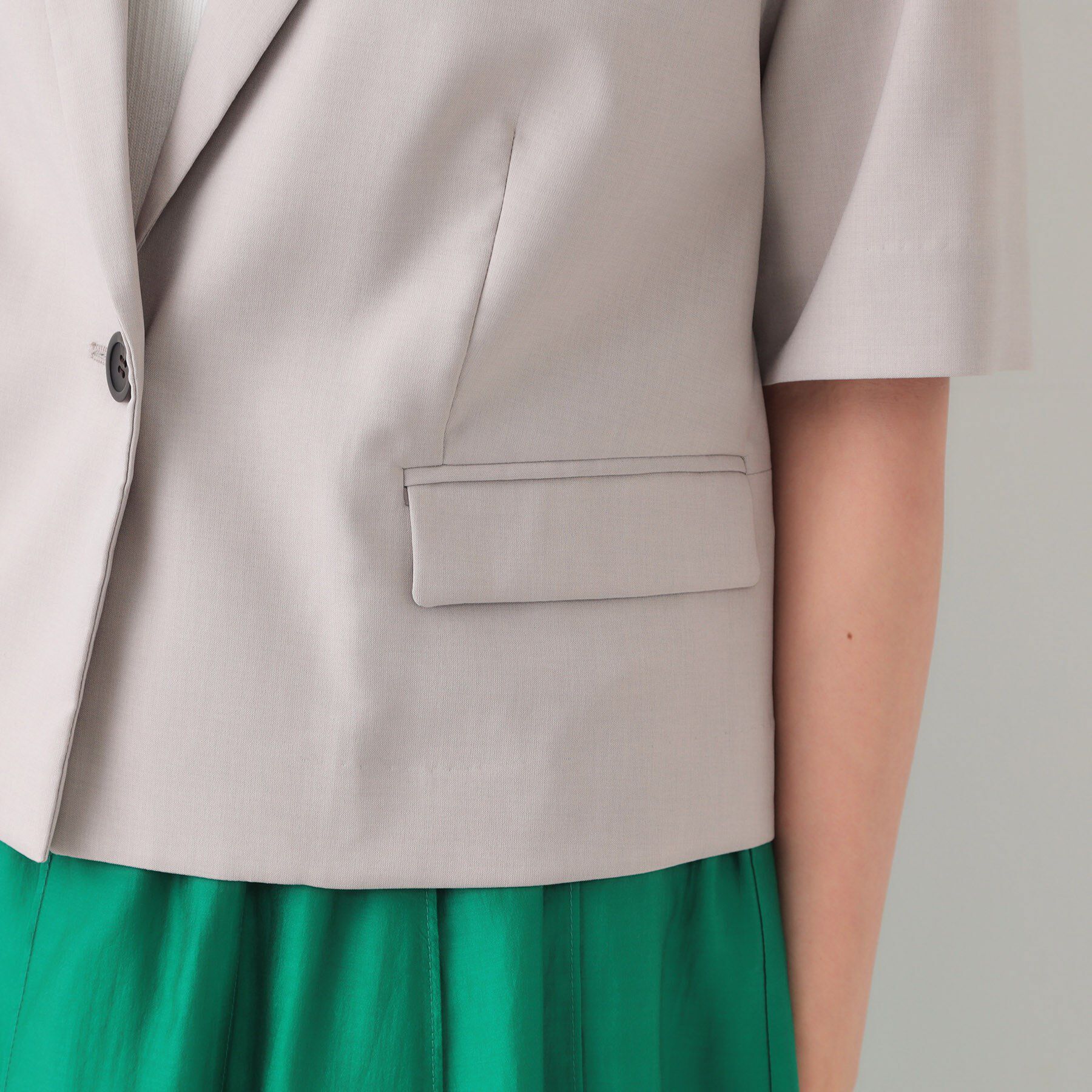 OPAQUE.CLIP「ストレッチリネンライクショートテーラードジャケット【UV/洗濯機洗い可/抗ピル】」|テーラードジャケット|