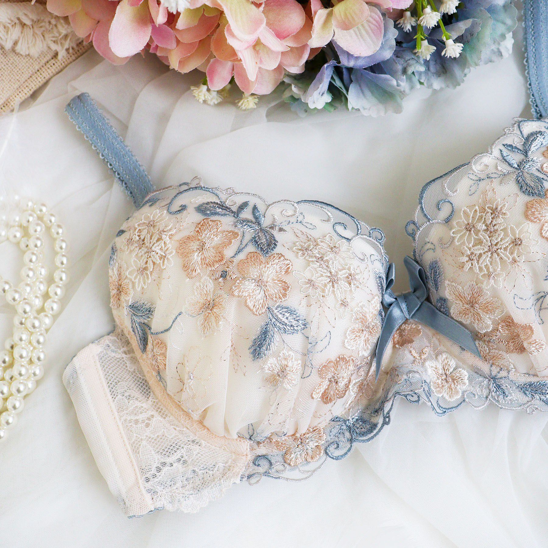 Risa Magli「エリアン ブラジャー (B-C) ＜Side Shape（サイドシェイプ）＞」|インナー|