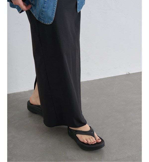 U by SPICK&SPAN「《追加》OOFOS/ ウーフォス O Omega」|サンダル|