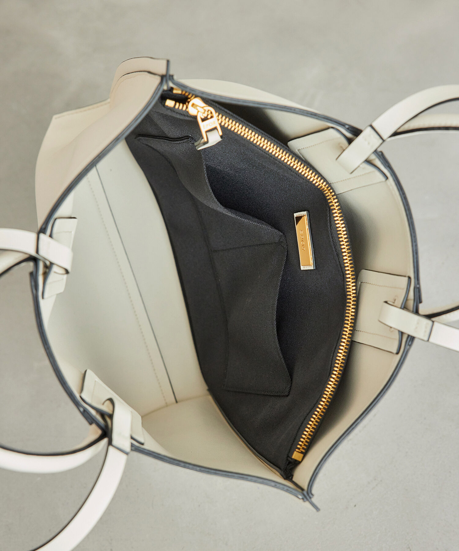 E'POR「【E'POR】【A4対応】【一部直営店舗・WEB限定】LIMITED MODEL Ree Large（リー）【雑誌掲載】」|トートバッグ|