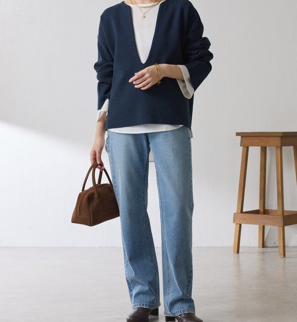  「Vネックバスクニット」|ニット・セーター|