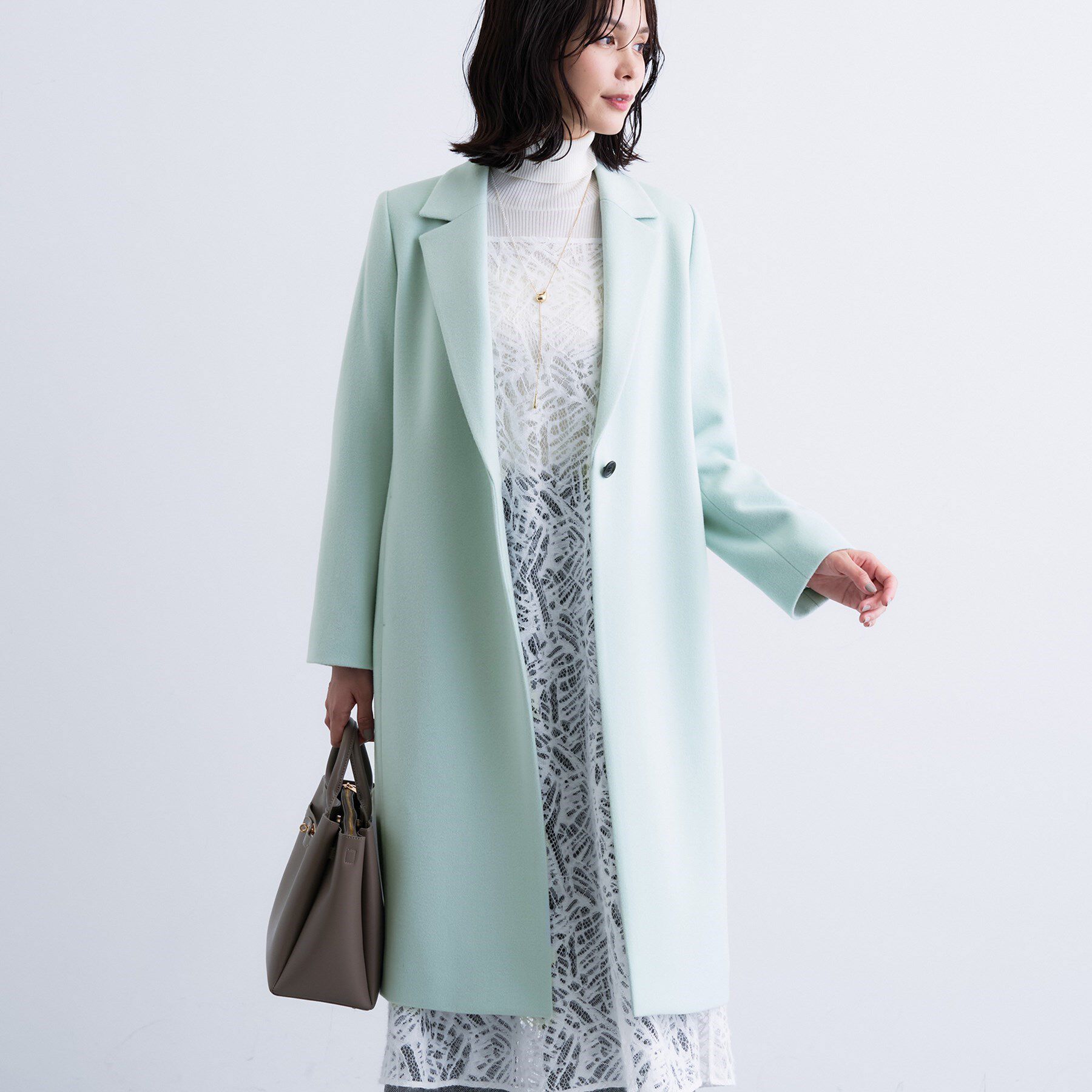 新品　インディヴィ　ウール　チェスターコート　ブルー系　34 インディヴィ INDIVI 【定番人気！/名品コート/日本製】ウール100