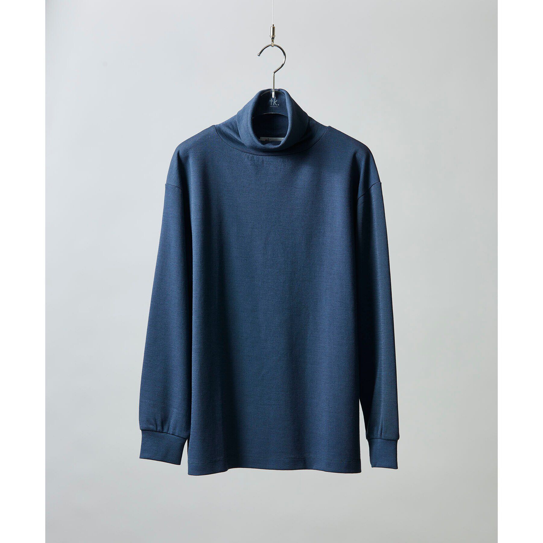 tk.TAKEO KIKUCHI「【S～3L】ミラノリブタートルネックニットソー（ユニセックスアイテム）」|Tシャツ・カットソー|ﾀﾞｰｸｸﾞﾚｰ(013)
