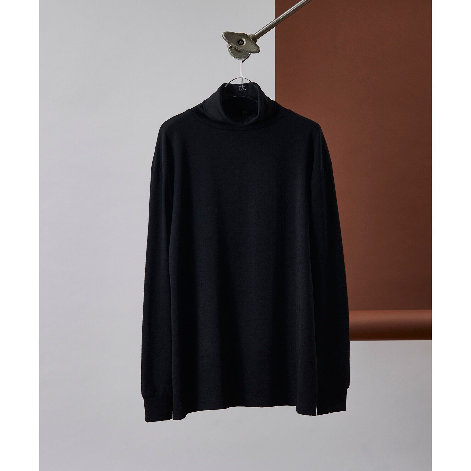 tk.TAKEO KIKUCHI「【S～3L】ミラノリブタートルネックニットソー（ユニセックスアイテム）」|Tシャツ・カットソー|ﾌﾞﾗｯｸ(019)