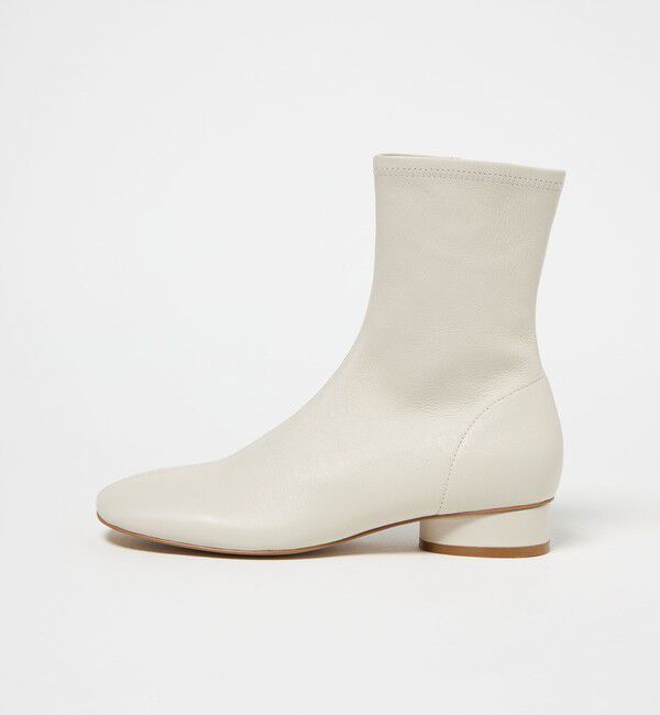 ODETTE E ODILE「ソフトストレッチ ショートブーツ25&uarr;」|ショートブーツ|OFF WHITE