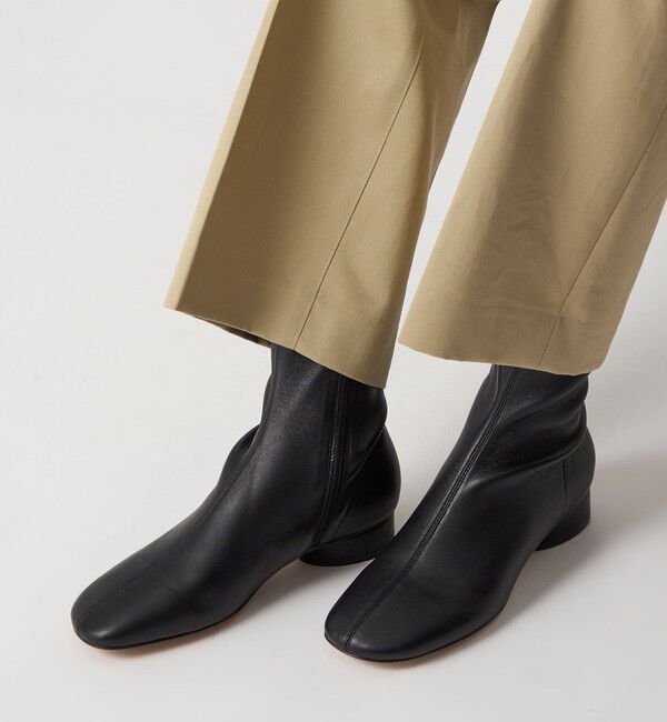 ODETTE E ODILE「ソフトストレッチ ショートブーツ25&uarr;」|ショートブーツ|